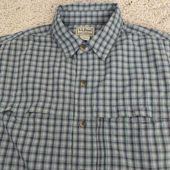 LL Bean Shirt Mens Medium Roll-Up Sleeve 100% Nylon Plaid Pockets Lightweight - Picture 3 of 6